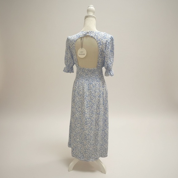 Lost + Wander Wander My Way Midi Dress S Blue White Floral Tie Front Smocked NWT - Picture 5 of 10